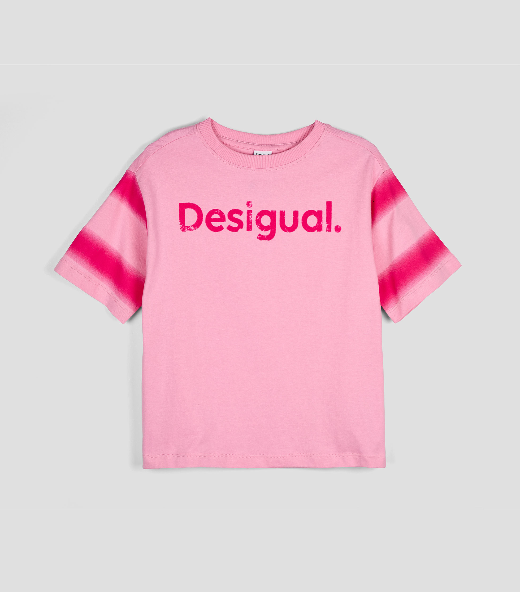 Playera cuello redondo manga corta estampada Niña
